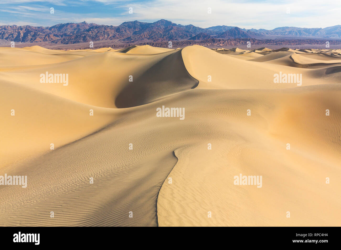 Mesquite Flat Sand Dunes, Death Valley National Park, California, USA ...