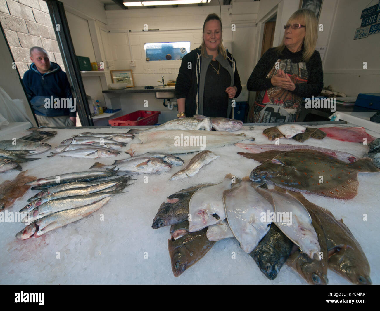 Fish for sale in the Fishing Quarter of Hastings Old Town Stock Photo Alamy