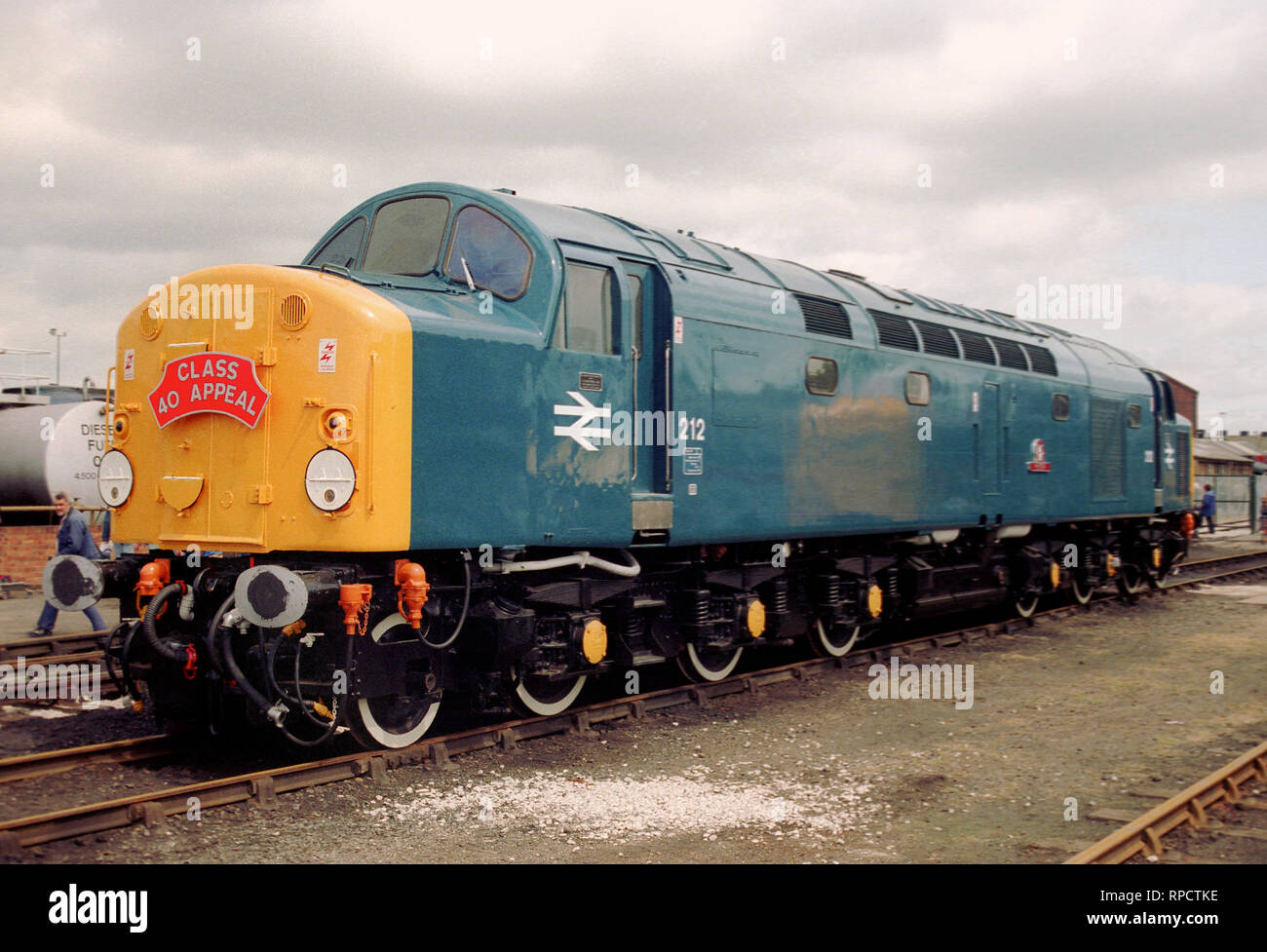 Class 40 diesel locomotive hi-res stock photography and images - Alamy