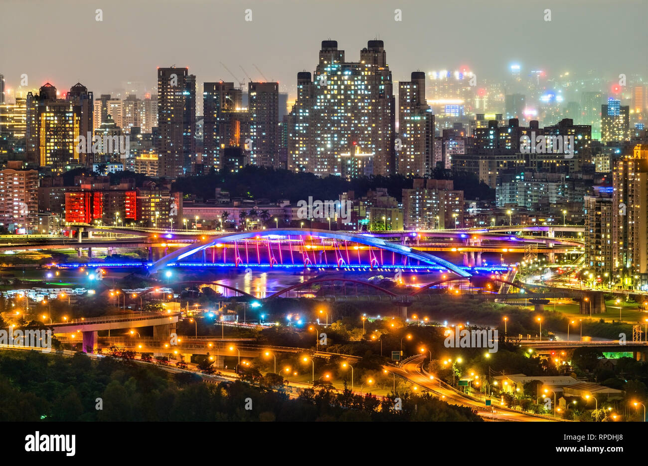 Night view of New Taipei City at Bitan, Taiwan Stock Photo