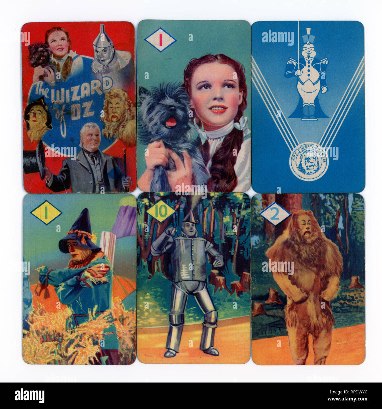 The Wizard of Oz card game produced in London in 1940 by Castell Brothers, Ltd. (Pepys brand) to coincide with the launch of the M.G.M. film in the UK in that year Stock Photo