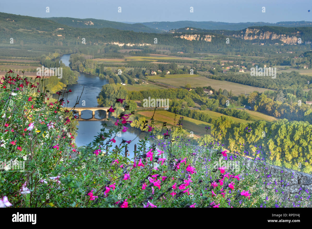 River Dordogne and the Dordogne Valley viewed from Domme at sunrise ...