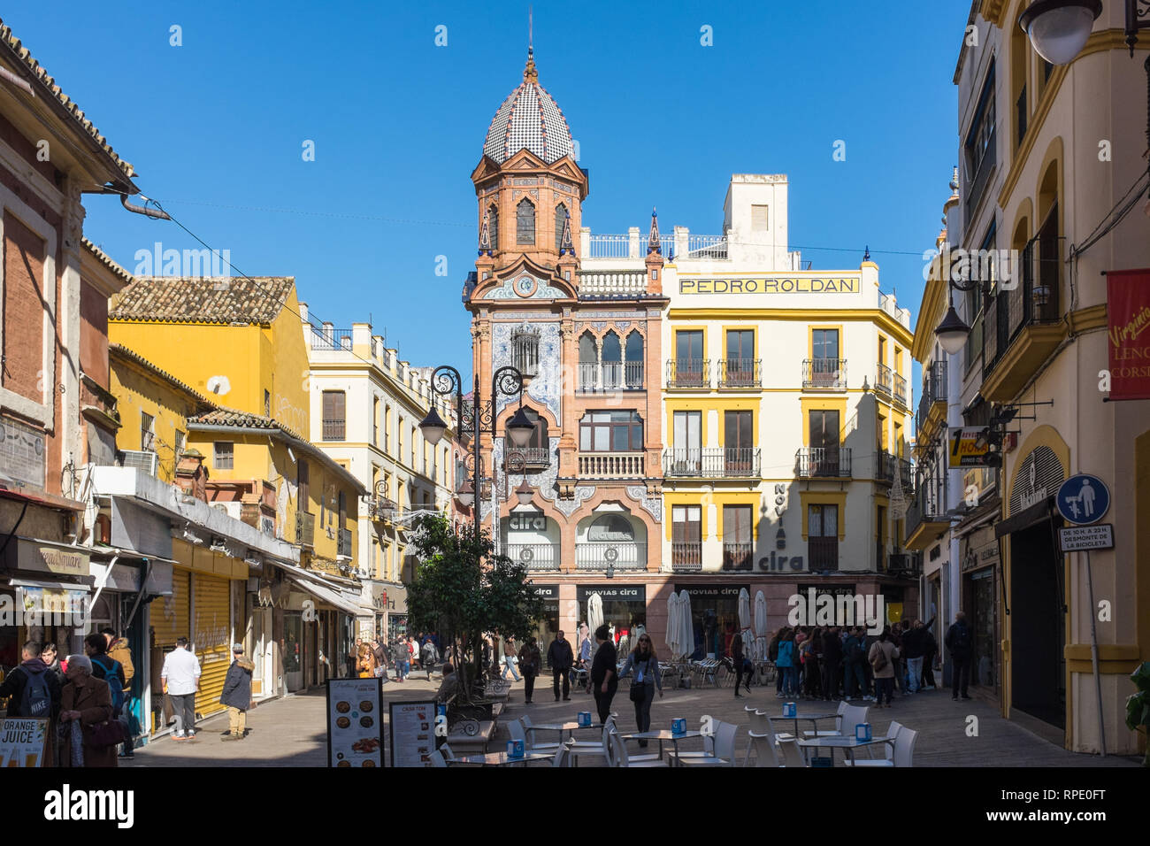 Buildings Seville High Resolution Stock Photography and Images - Alamy