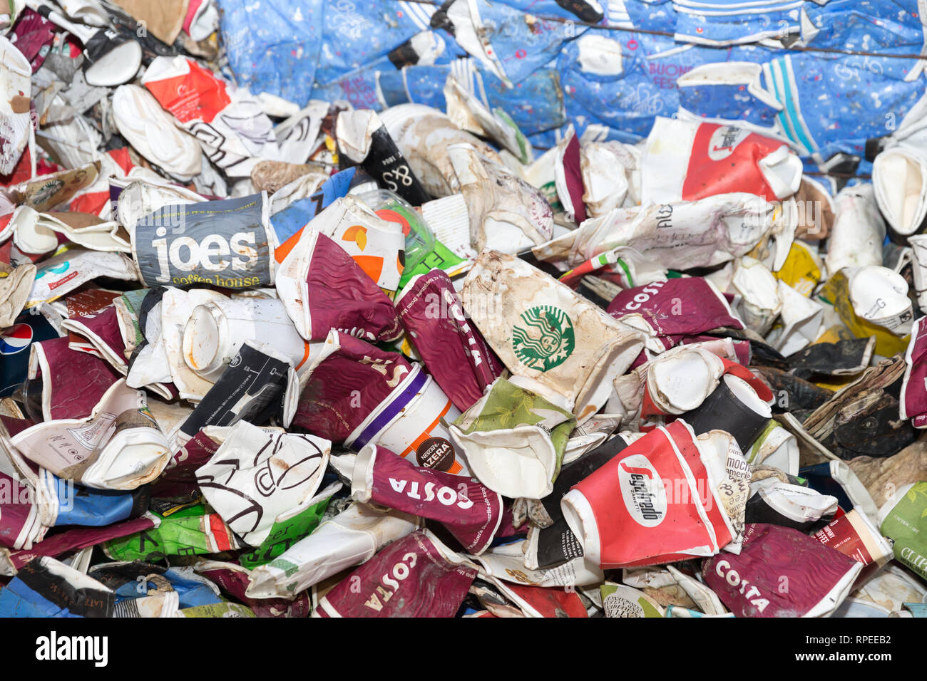 Crushed paper cup hires stock photography and images Alamy