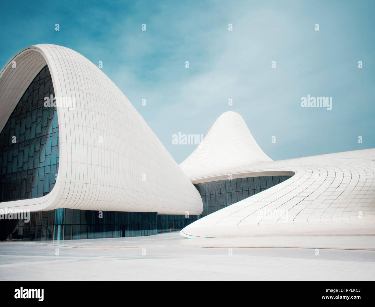 BAKU, AZERBAIJAN - APRIL 28, 2018: The Heydar Aliyev center in Baku. Modern architecture, futuristic white building smooth shapes. Stock Photo