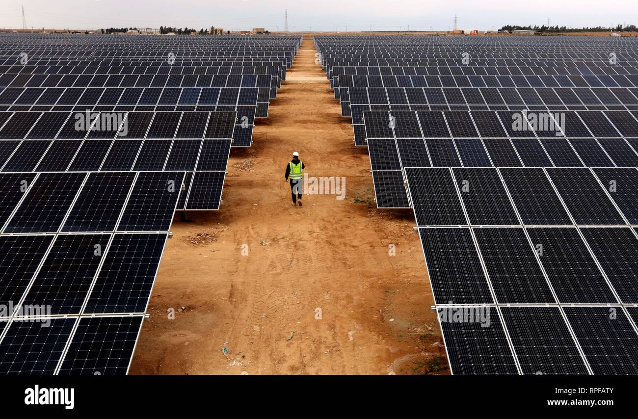 Amman. 21st Feb, 2019. The photo taken on Feb. 21, 2019 shows part of Shams  Al Mafraq, an under-construction solar project built by Jordan's Kawar  Energy in Al Mafraq, north of Amman,