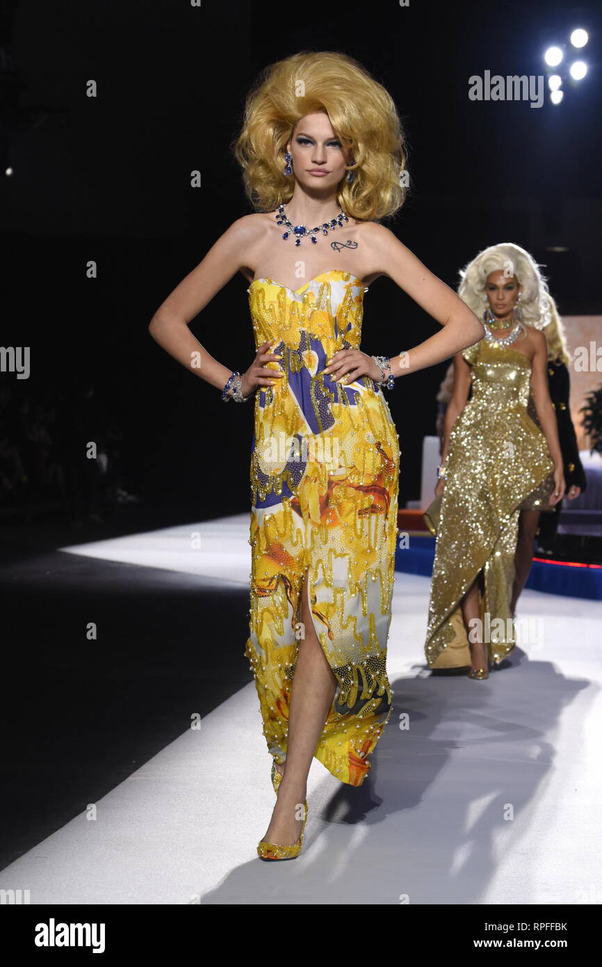 black friday borse moschino