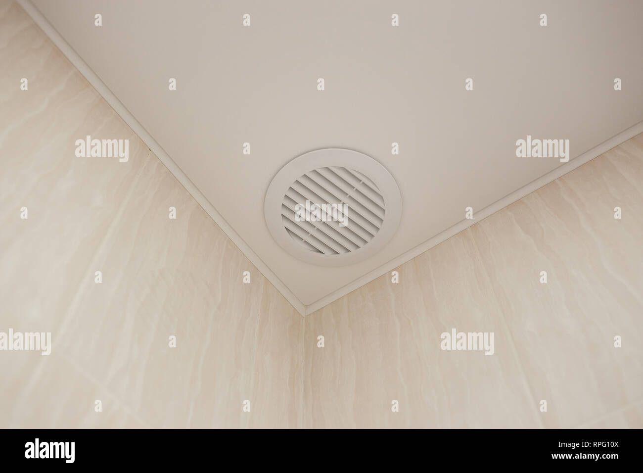 Bathroom ventilation system. Bath vent fan Stock Photo Alamy