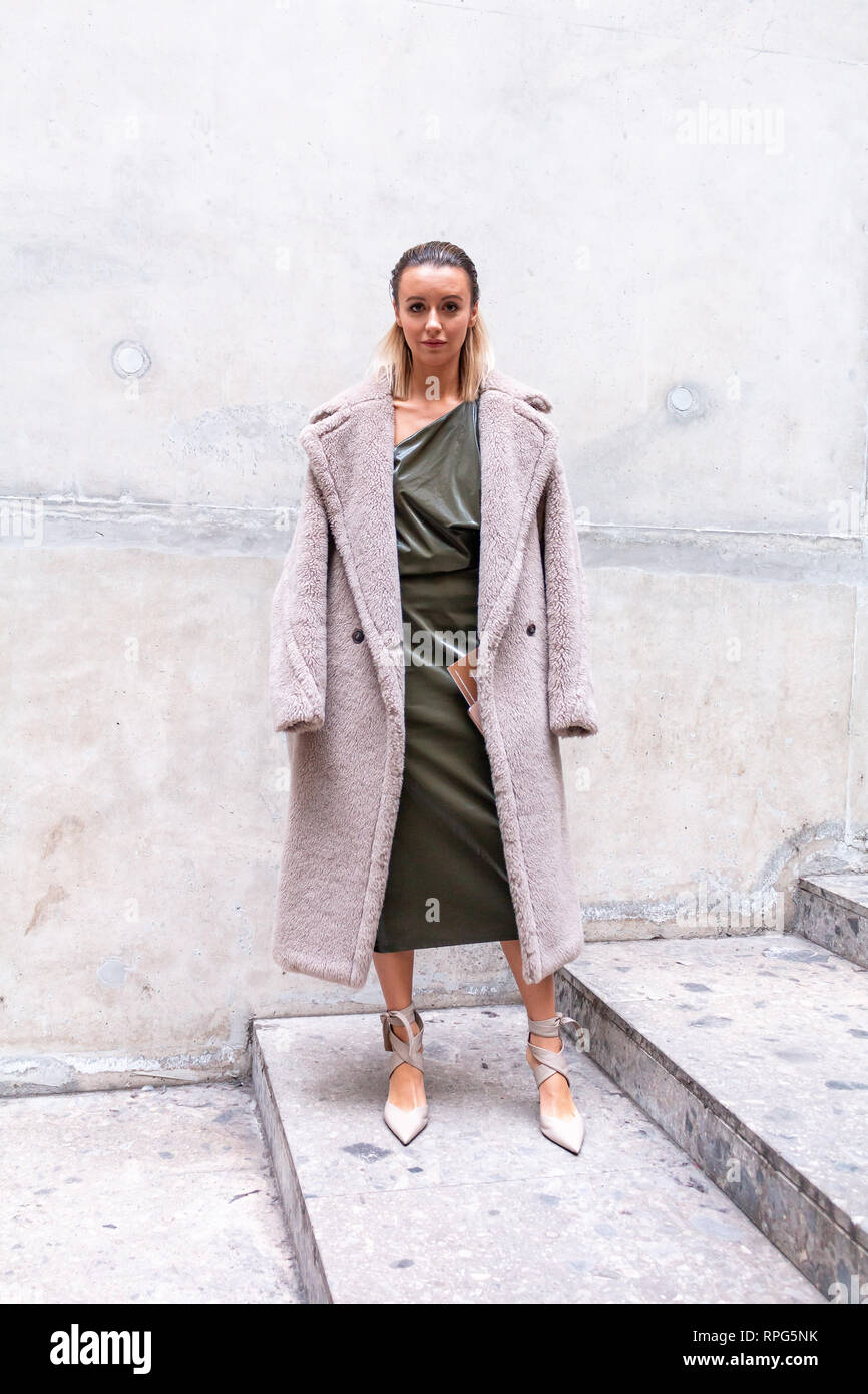 Max mara show hi-res stock photography and images - Alamy