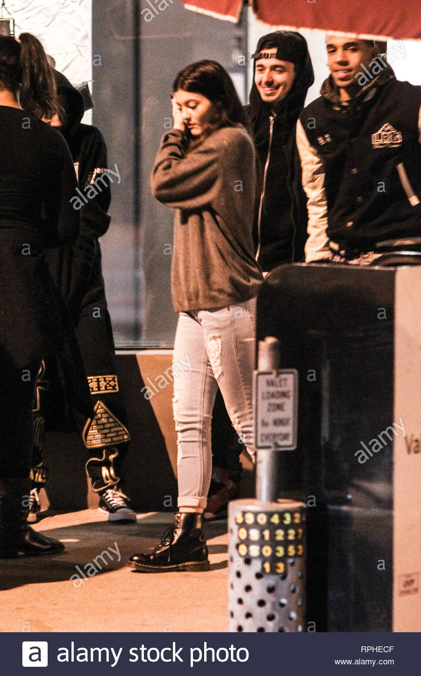Exclusive West Hollywood Ca Reality Star Kylie Jenner Enjoys A
