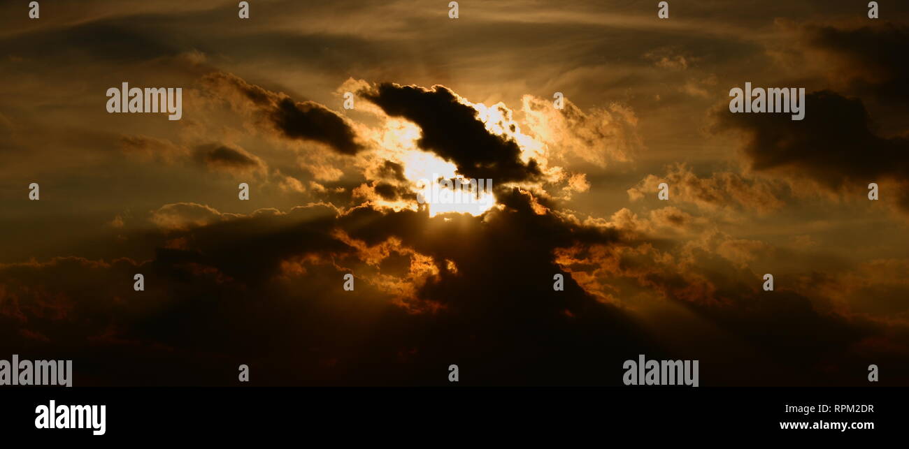 Sun sunset hi-res stock photography and images - Alamy