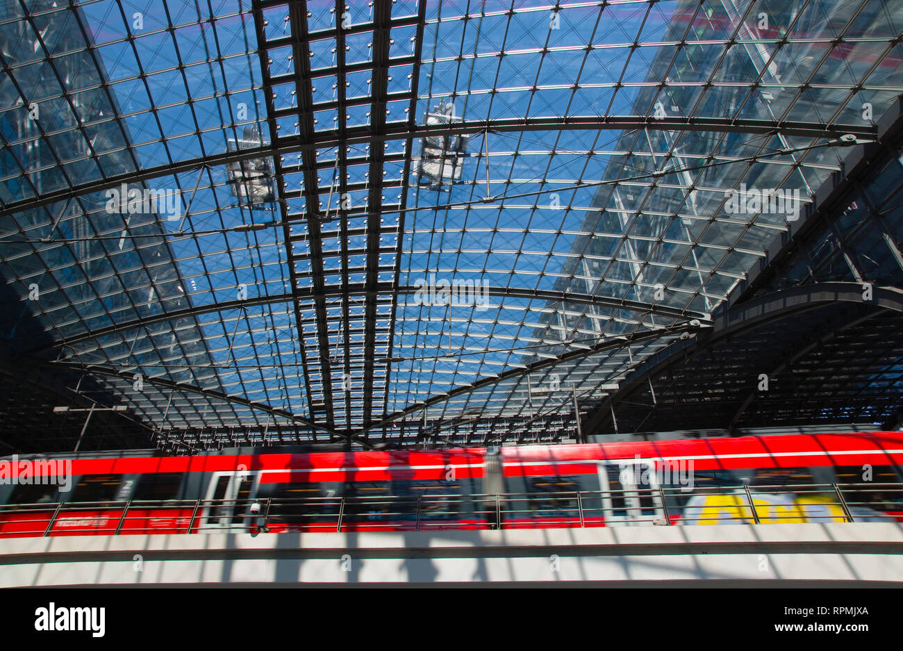 Germany, Berlin, Mitte, Hauptbahnhof interior of the steel and glass train station designed by Meinhard von Gerkan. Stock Photo