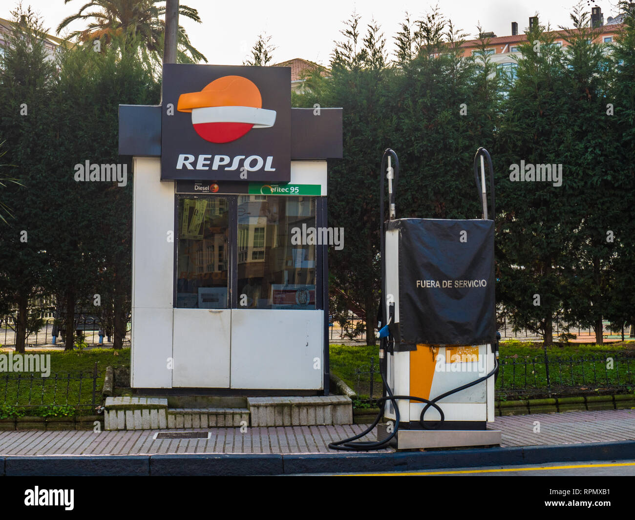 Spanish Gas Station Stock Photos & Spanish Gas Station Stock Images Alamy