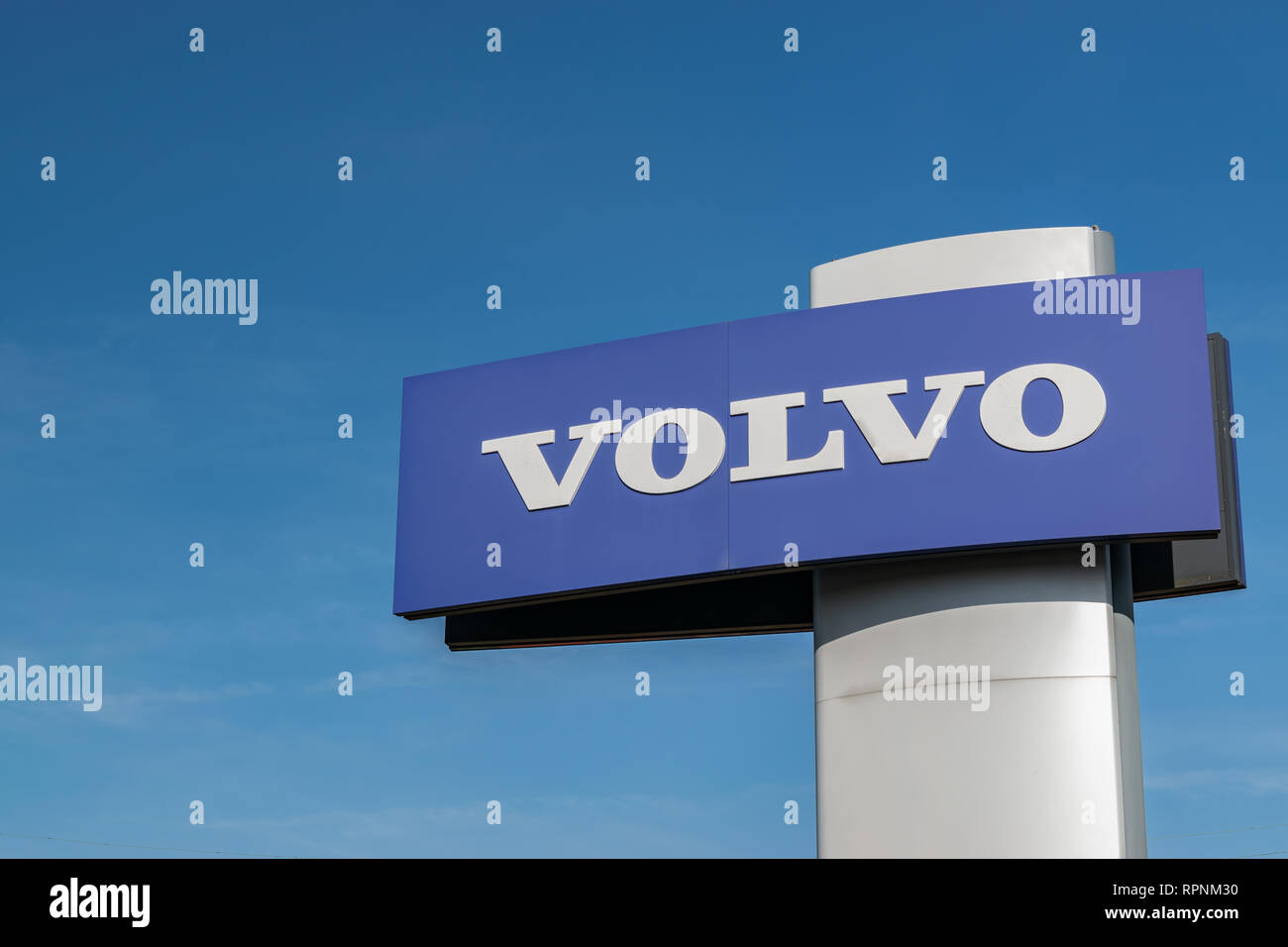 RONCQ,FRANCE-February 20,2019:Volvo brand logo on a blue sky background. Stock Photo