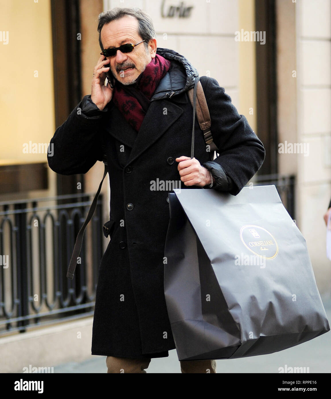 Rocco Papaleo shopping in downtown Milan  Featuring: Rocco Papaleo Where: Milan, Italy When: 22 Jan 2019 Credit: IPA/WENN.com  **Only available for publication in UK, USA, Germany, Austria, Switzerland** Stock Photo