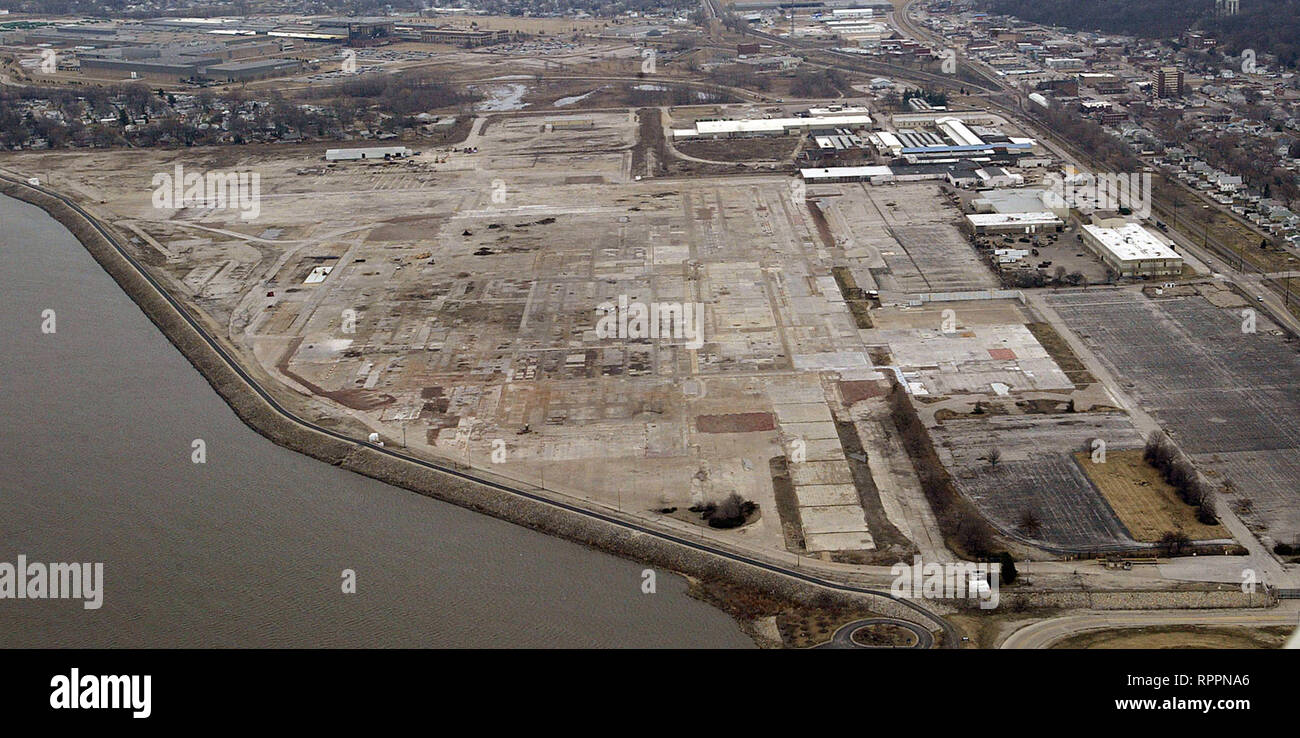 Moline aerial hires stock photography and images Alamy