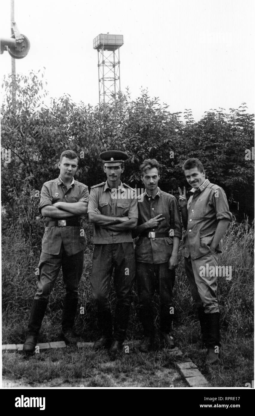 Soviet soldier 1989 Black and White Stock Photos & Images Alamy
