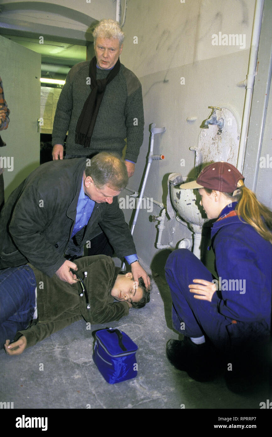 DR. SOMMERFELD NEUES VOM BÜLOWBOGEN /