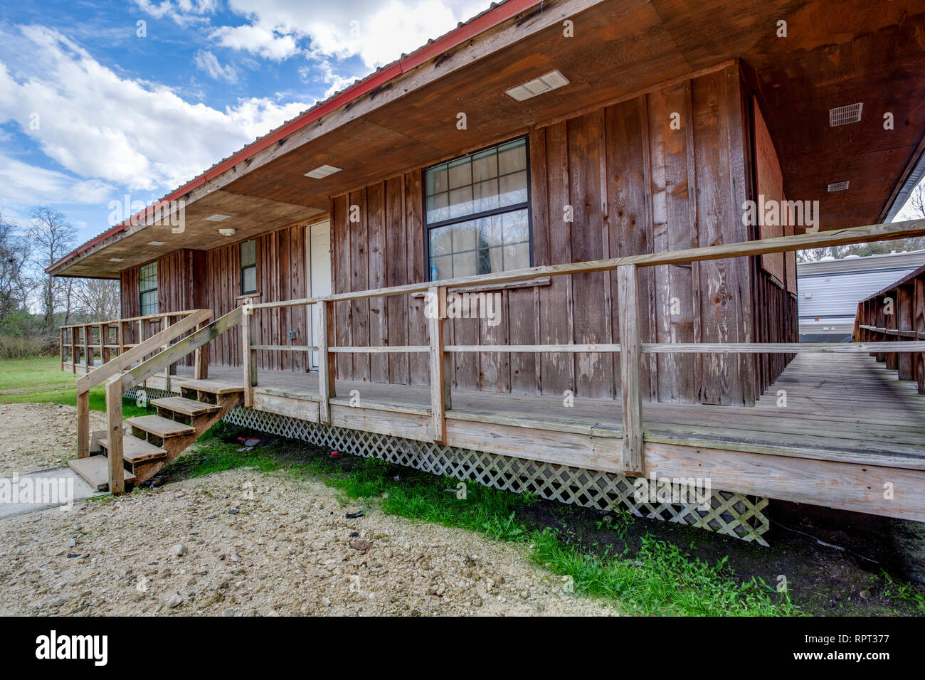 Ranch Style Home Exterior Modern Architectural Real Estate View ...