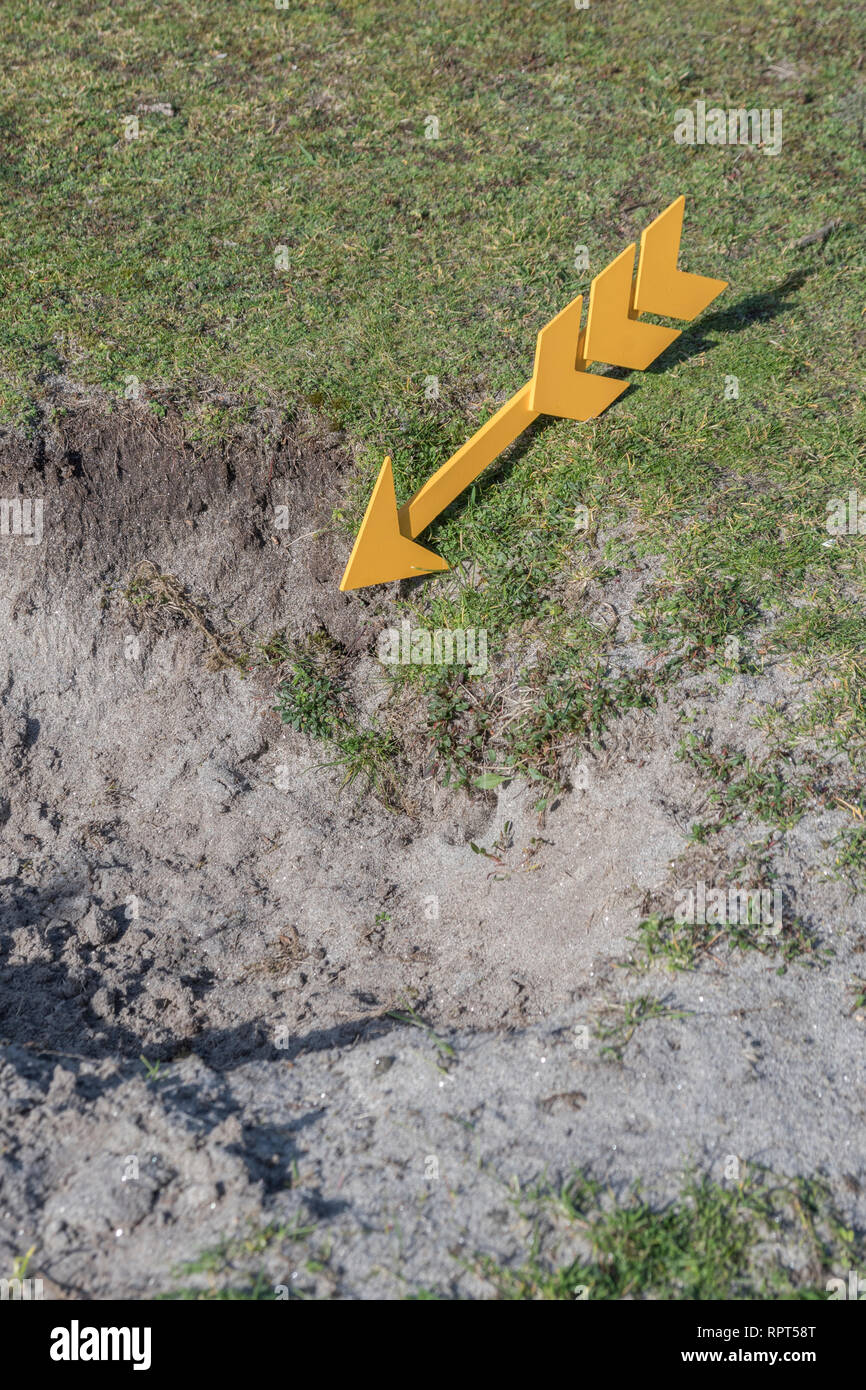 Follow the rabbit sign hi-res stock photography and images - Alamy