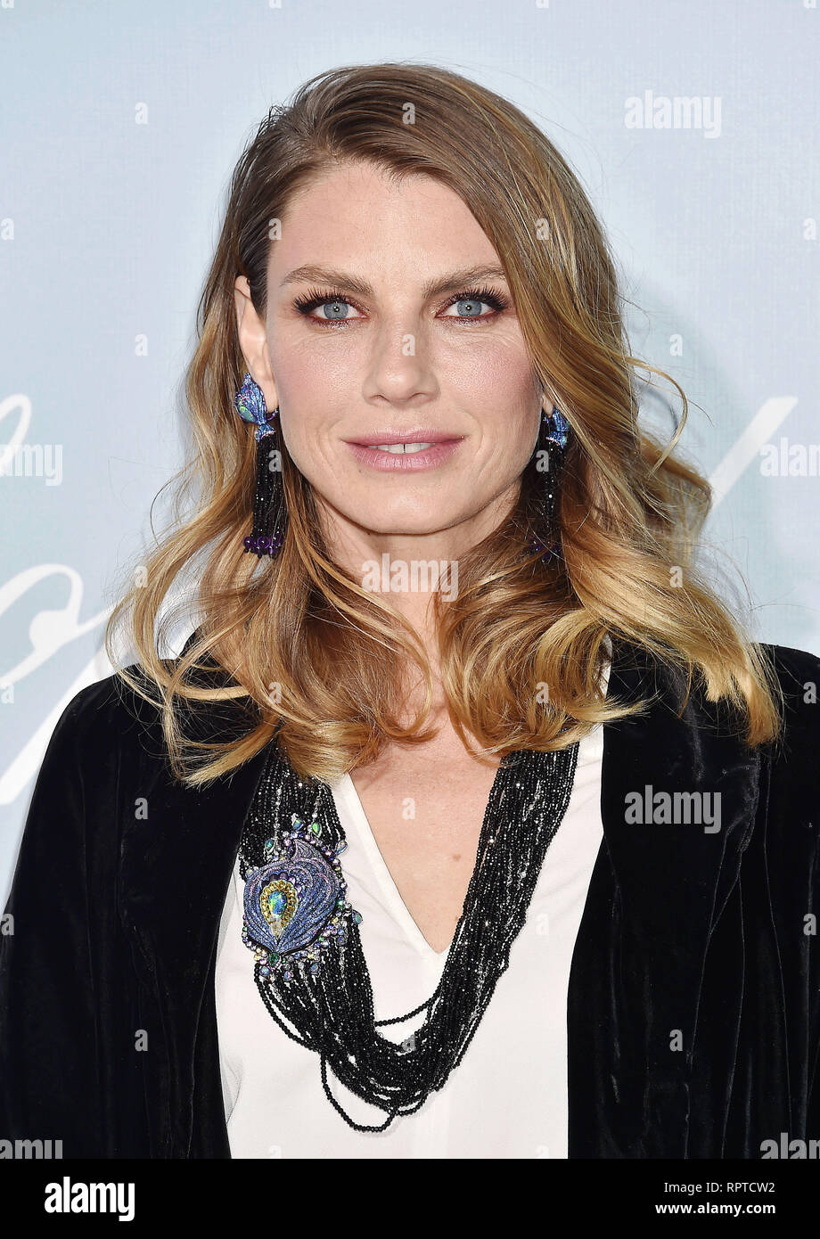 LOS ANGELES, CA - FEBRUARY 21: Angela Lindvall arrives at the Hollywood