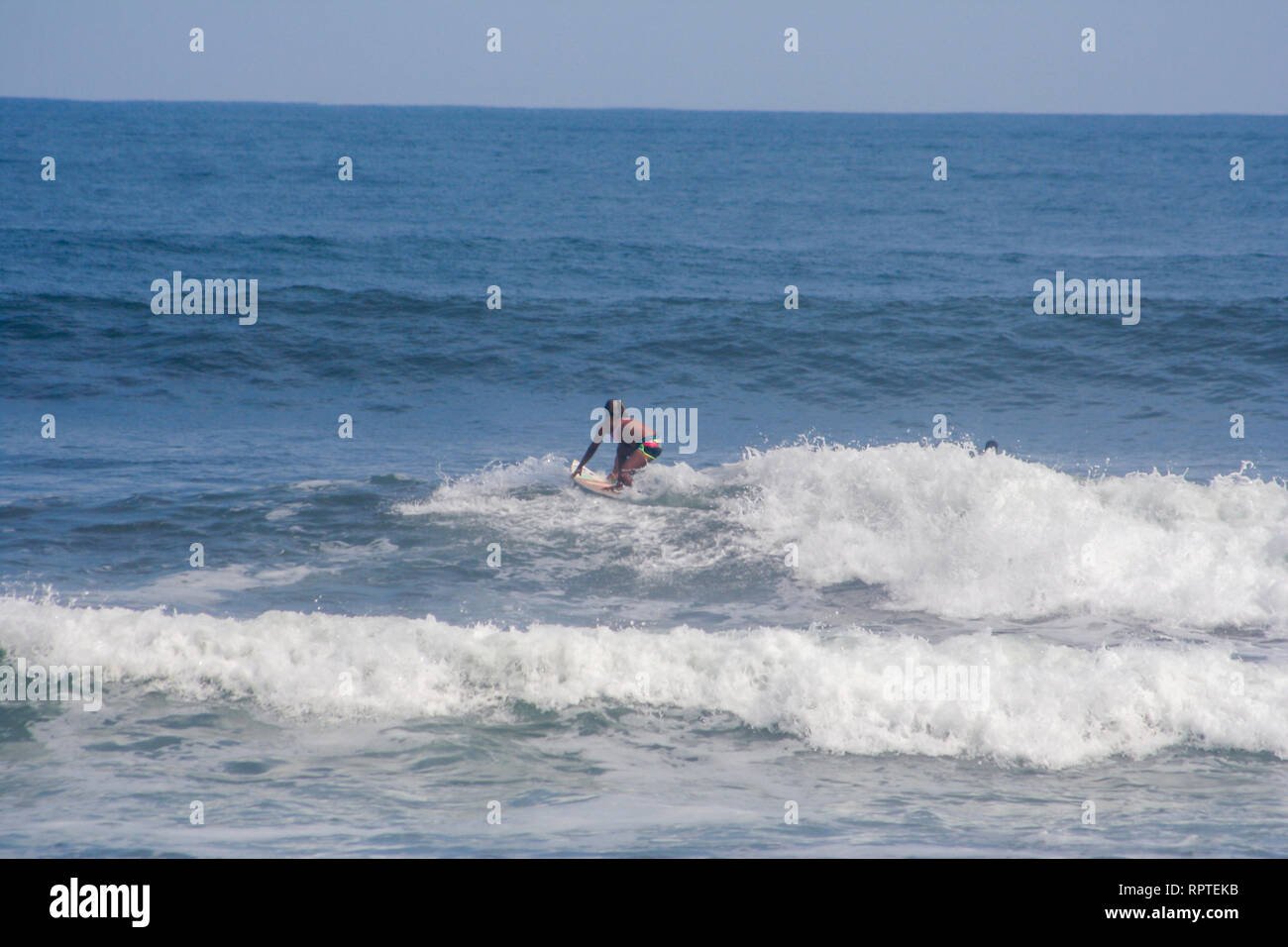 Surfing in El Zonte, La Libertad, El Salvador Stock Photo Alamy