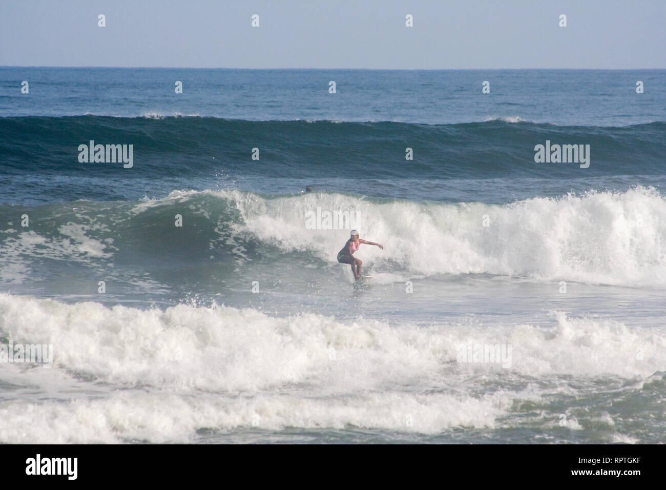 Surfing in El Zonte, La Libertad, El Salvador Stock Photo Alamy