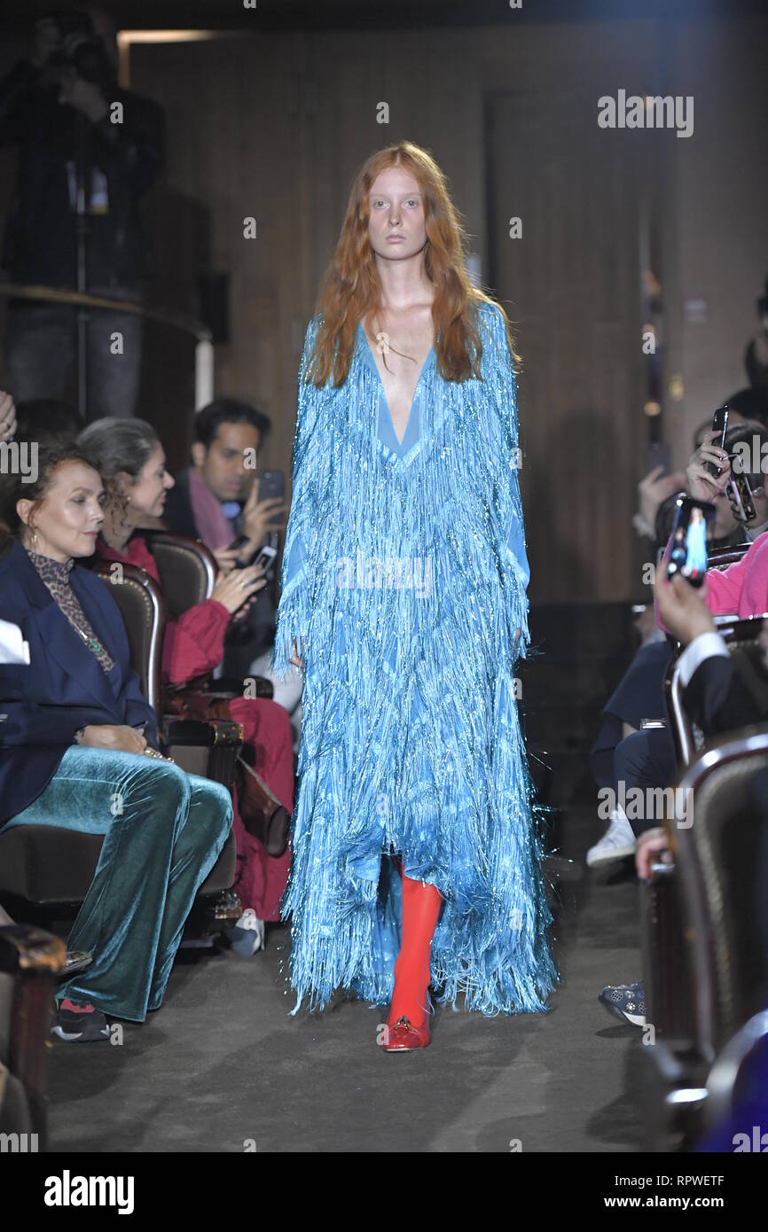 Gucci catwalk 2018 hi res stock photography and images Alamy