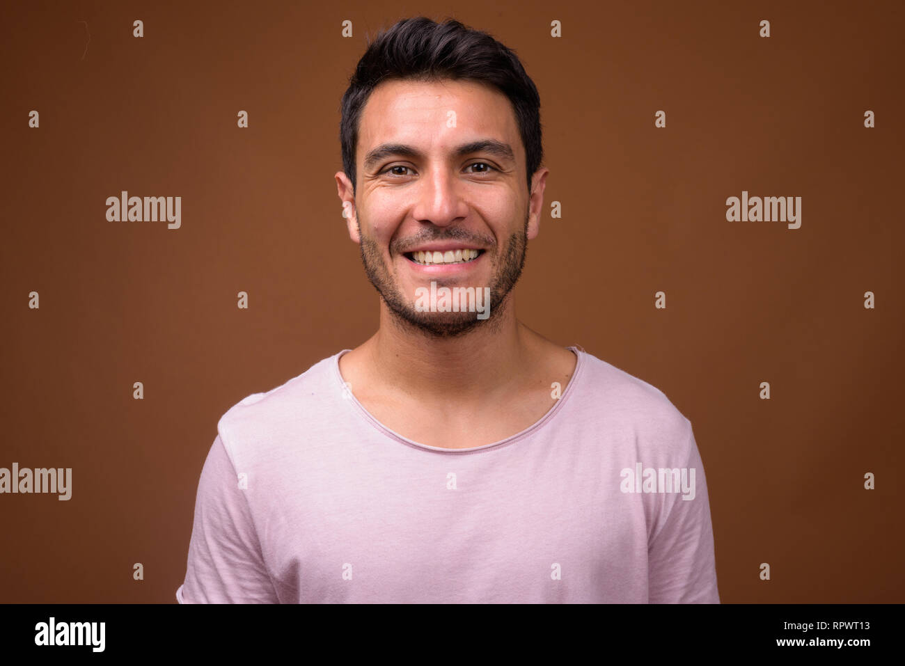 Close up smiling face latino hi-res stock photography and images - Alamy