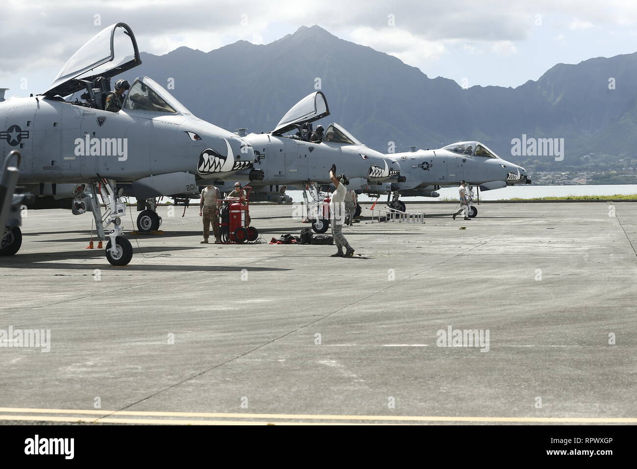 U.S. Air Force maintainers with the 442nd Air Wing Whiteman Air Force ...