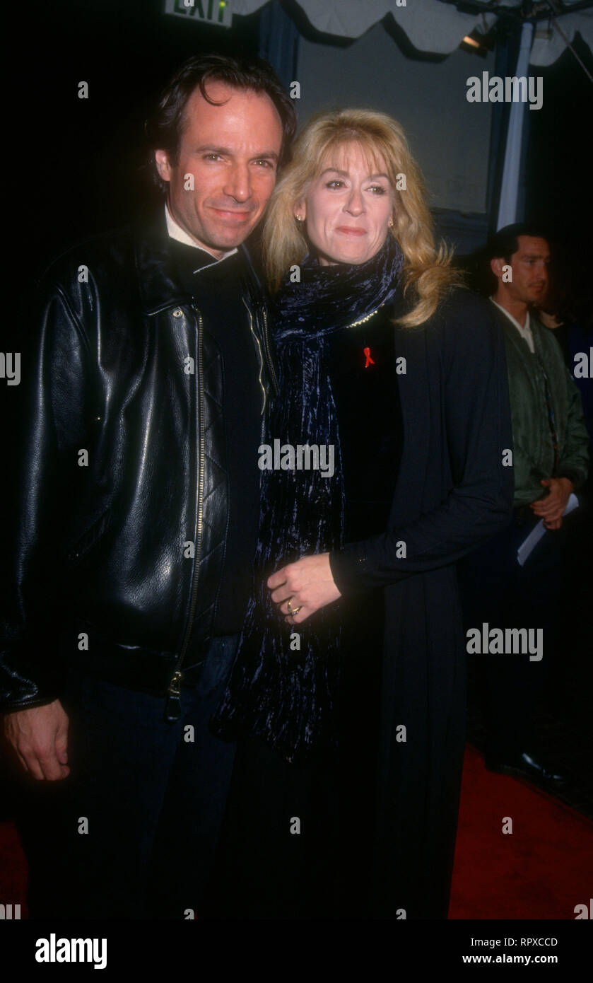 WESTWOOD, CA - JANUARY 23: Actor Robert Desiderio and wife actress Judith Light attend Columbia Pictures' 'I'll Do Anything' Premiere on January 23, 1994 at the Westwood Avco Theater in Westwood, California. Photo by Barry King/Alamy Stock Photo Stock Photo