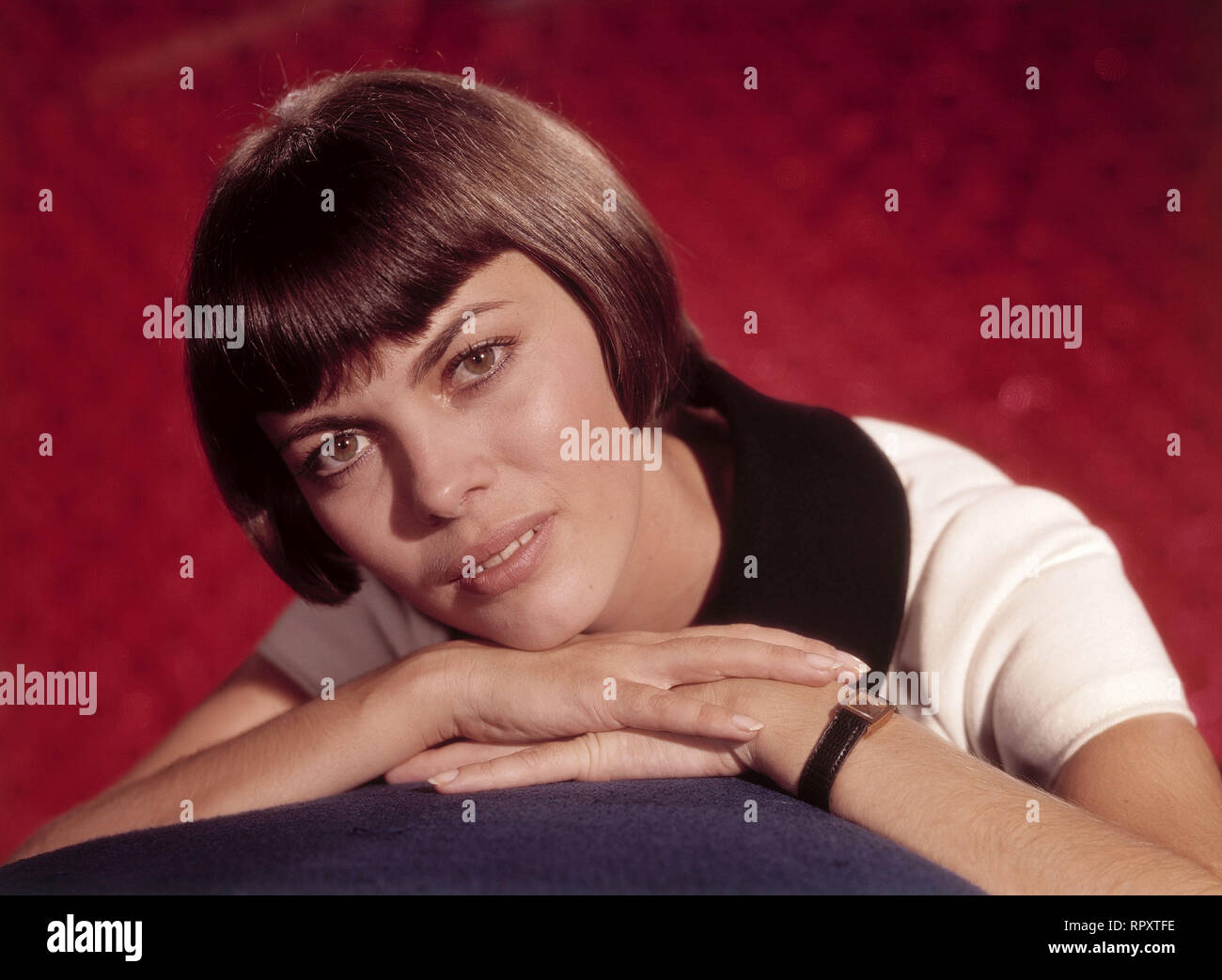 Perruque mireille mathieu Clearance