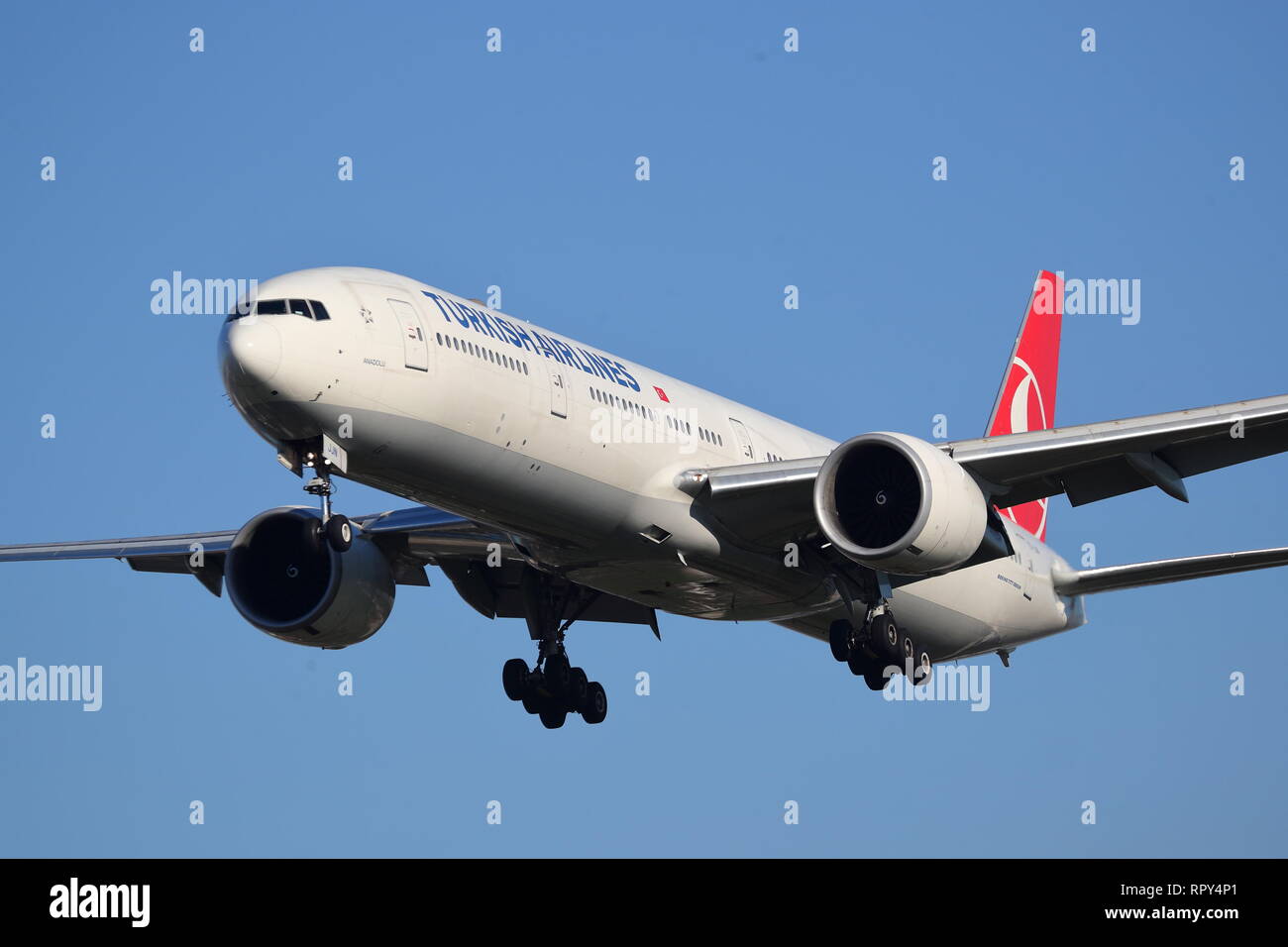 Turkish Airlines Boeing 777 TC-JJN landing at London Heathrow Airport, UK Stock Photo