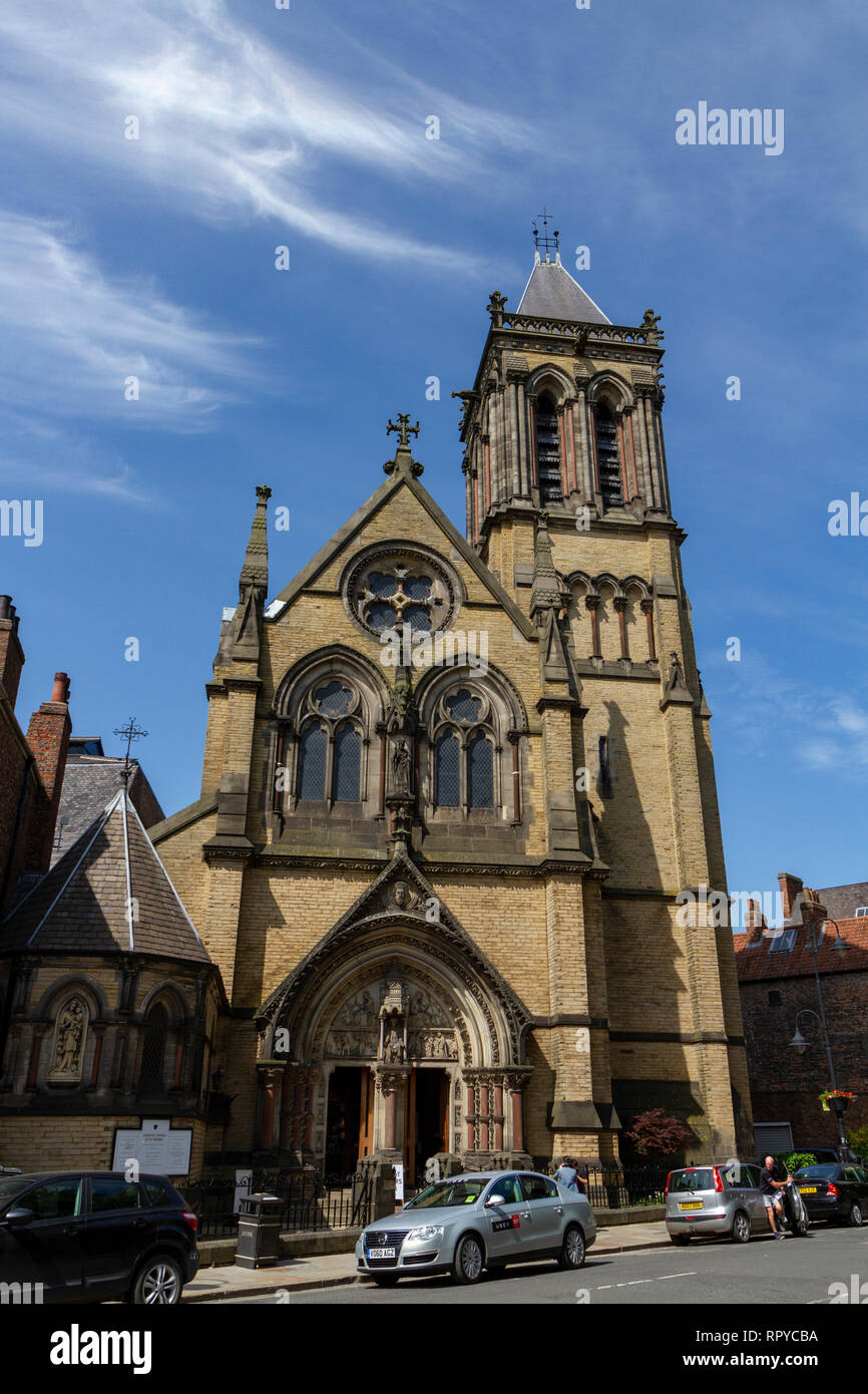 St wilfrids church hires stock photography and images Alamy