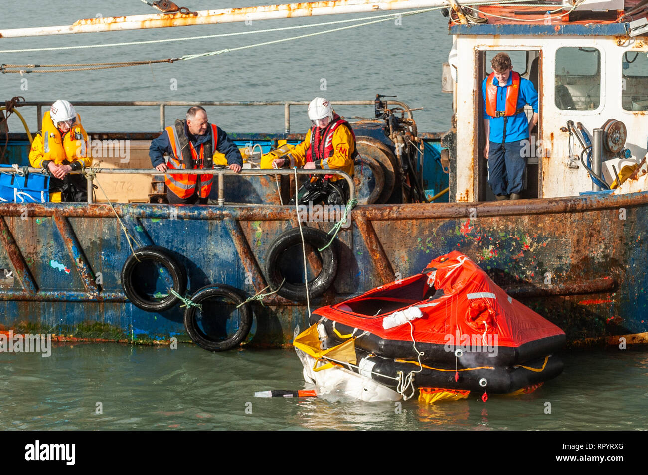 Liferaft man hi-res stock photography and images - Alamy