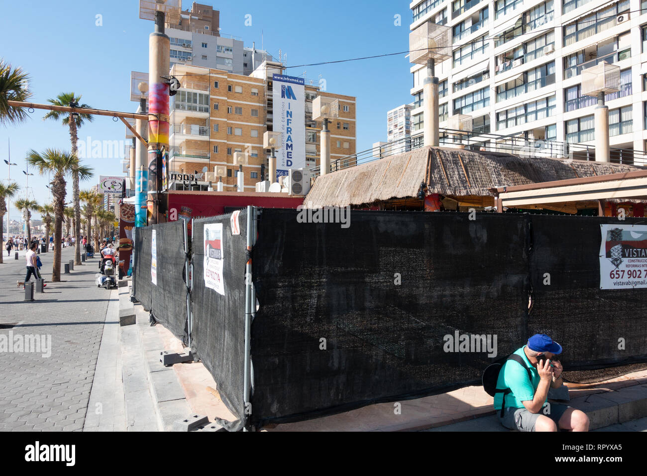 Benidorm, Costa Blanca, Spain, 23rd February 2019. The seafront Tiki Beach Bar on Levante beach, Benidorm is finally closed after much controversy and complaints from local residents. There are no reports as to wether this is a complete closure or just a refurbishment .  Credit: Mick Flynn/Alamy Live News Stock Photo