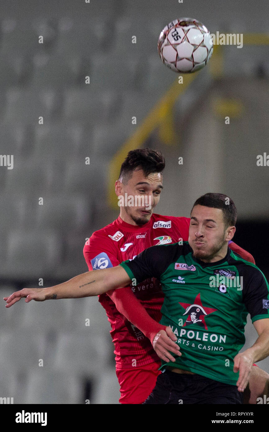 Bruges, Belgium. 23rd Feb, 2019. BRUGES, BELGIUM - Februari 23 : Zarko Tomasevic of Kv Oostende and Kylian Hazard of Cercle fight for the ball during the Jupiler Pro League matchday 27 between Cercle Brugge and KV Oostende on Februari 23, 2019 in Bruges, Belgium. (Photo by Frank Abbeloo Credit: Pro Shots/Alamy Live News Stock Photo