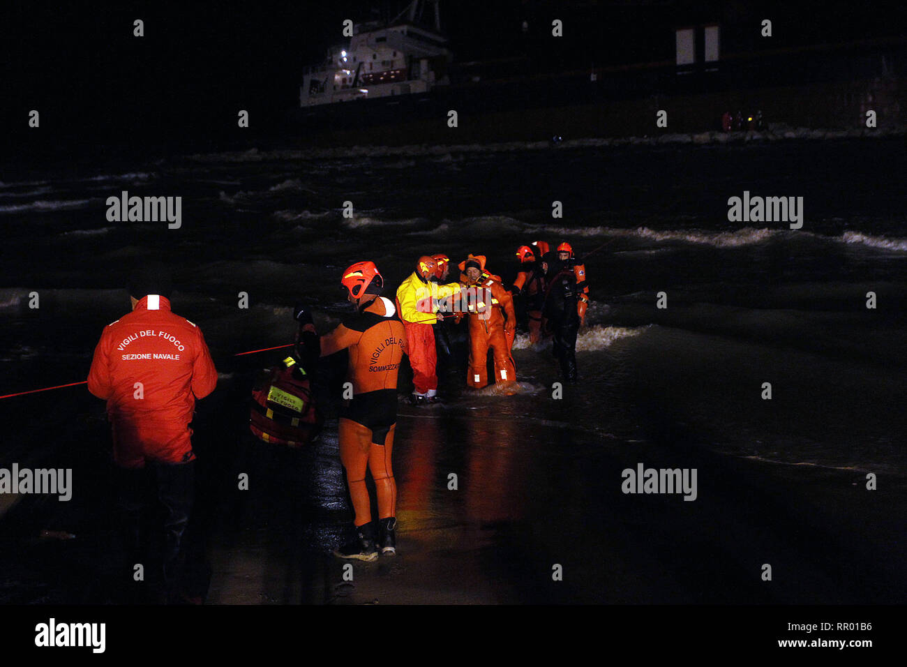 Rapinatori traditi da un bigliettino con due numeri di telefono, image size:1300x956