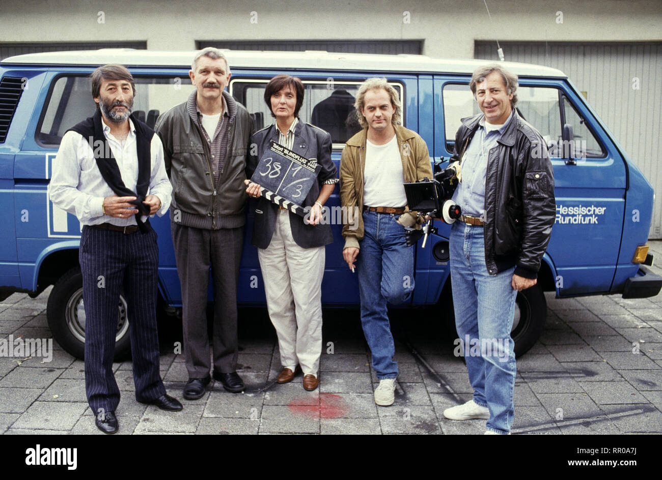 TATORT / Blindflug BRD 1987 / Sylvia Hoffman AURELIO FERRARA, KARL-HEINZ VON HASSEL, SYLVIA HOFFMAN (Regie), UWE OCHSENKNECHT, WERNER HOFFMANN, 'Tatort', Folge: Blindflug, 1987 33053/# / Überschrift: TATORT / BRD 1987 Stock Photo
