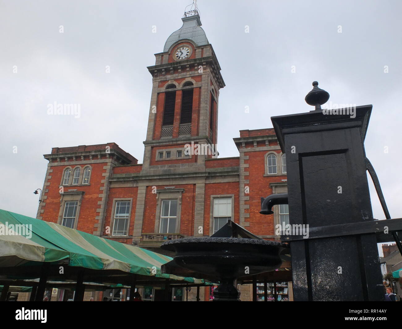 Chesterfield town hall derbyshire hires stock photography and images