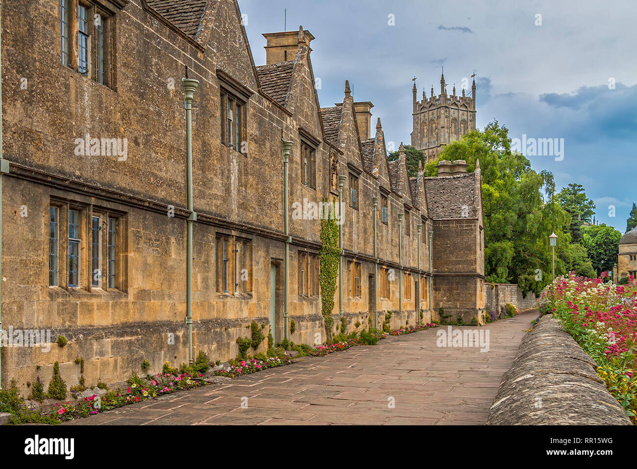 Row Of Terrace Cottages, Chipping Campden, Gloucestershire, England, UK ...