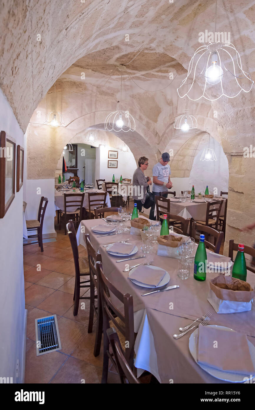 Interior of Osteria l'Arco in the Sasso Caveoso, Matera,Capital of Culture 2019, Italy Stock Photo