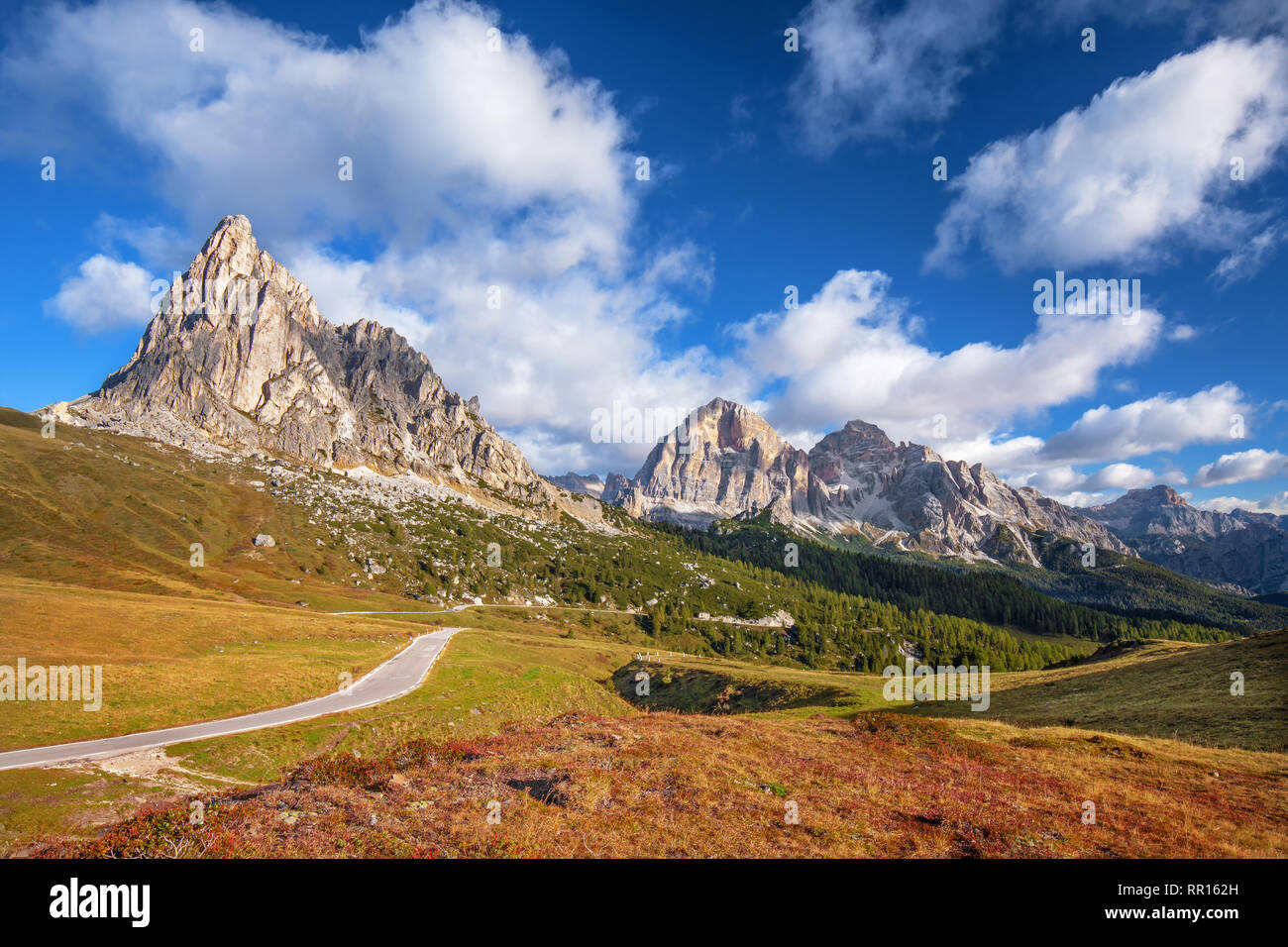 The amazing mountains of the dolomites in italy hi-res stock ...