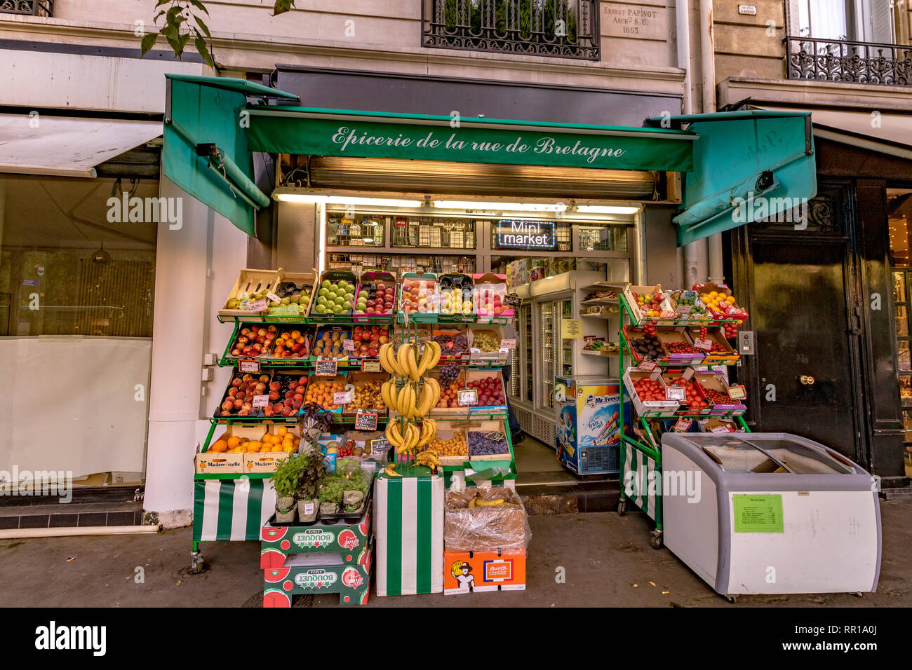 Fruit shop france hires stock photography and images Alamy