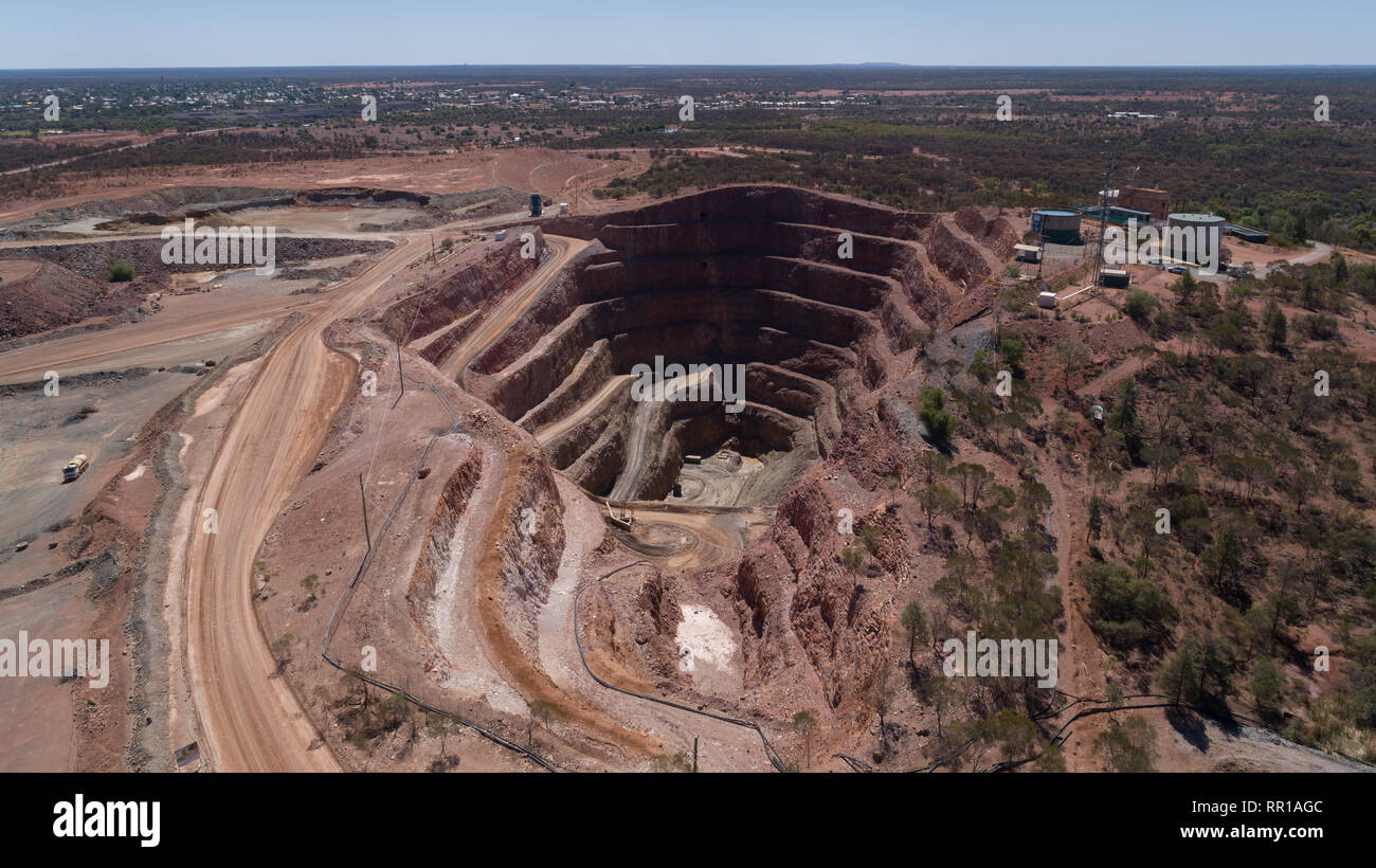 Aerial view of Peake gold mine in Cobar, NSW Stock Photo