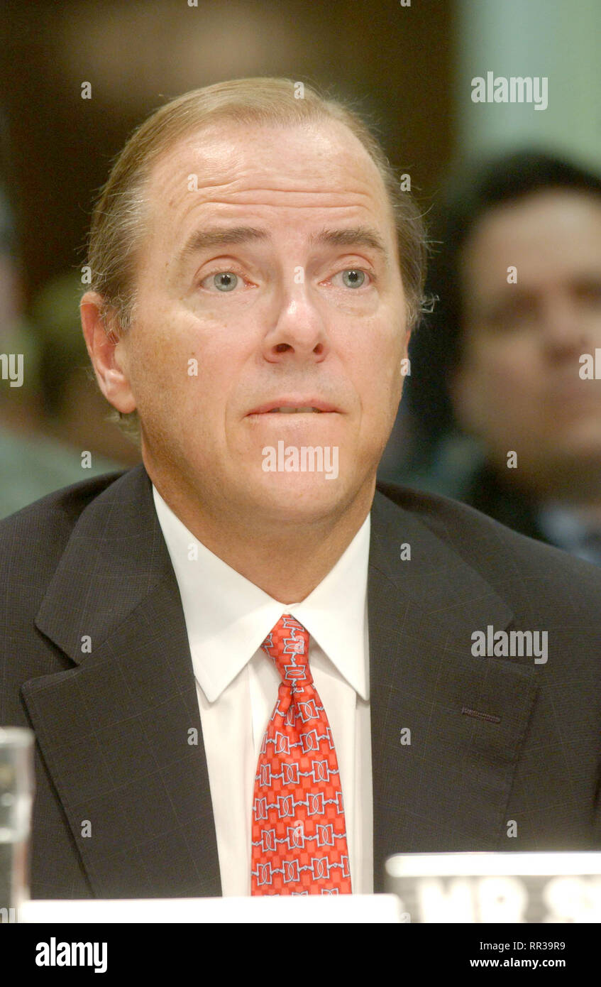 Washington, D.C. - February 26, 2002 -- Testimony of Jeffrey Skilling,  former President and CEO, Enron Corporation, before the U.S. Senate Commerce, Science and Transportation Committee to examine certain issues with respect to the collapse of Enron Corporation..Credit: Ron Sachs / CNP /MediaPunch Stock Photo