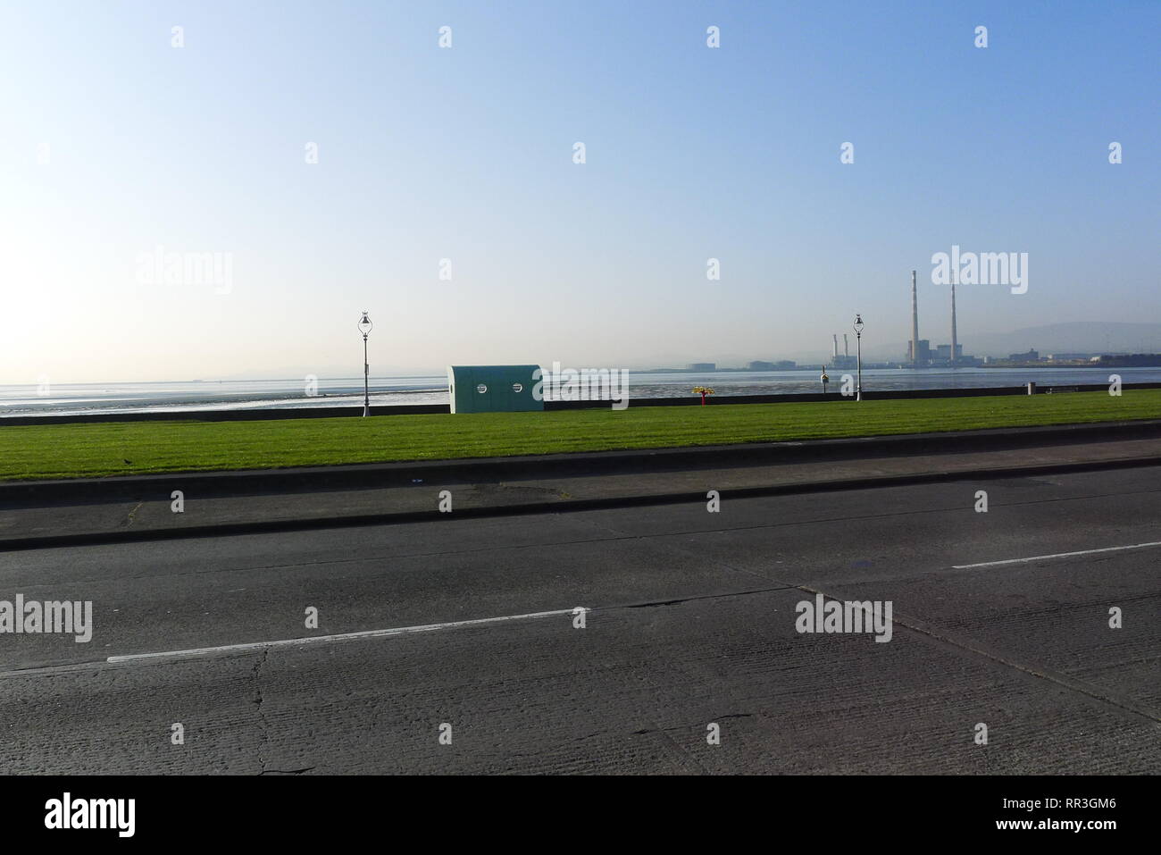 Green shelter, street lights, street lamps, bull wall, clontarf road
