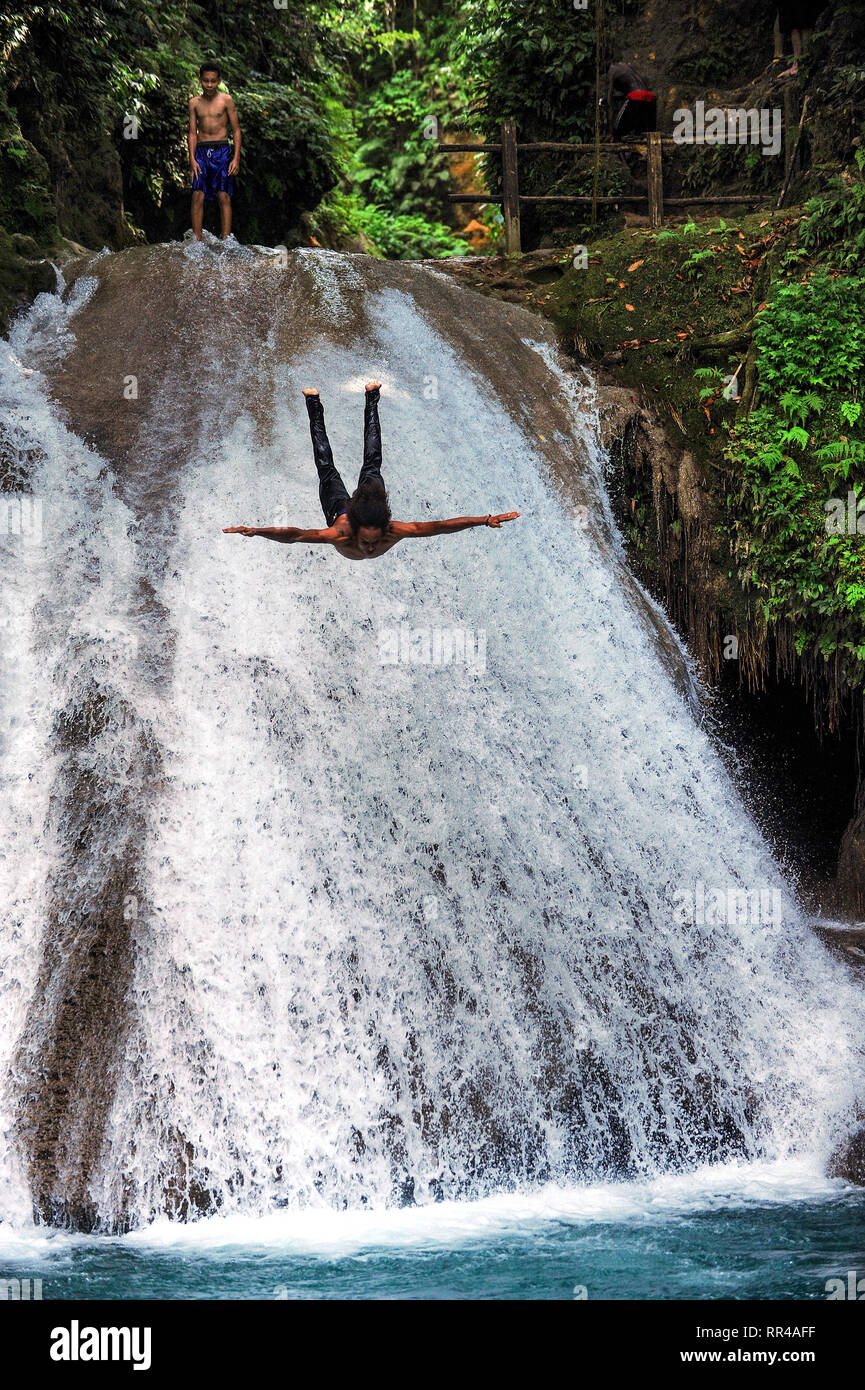 Diving dives water dive hires stock photography and images Alamy