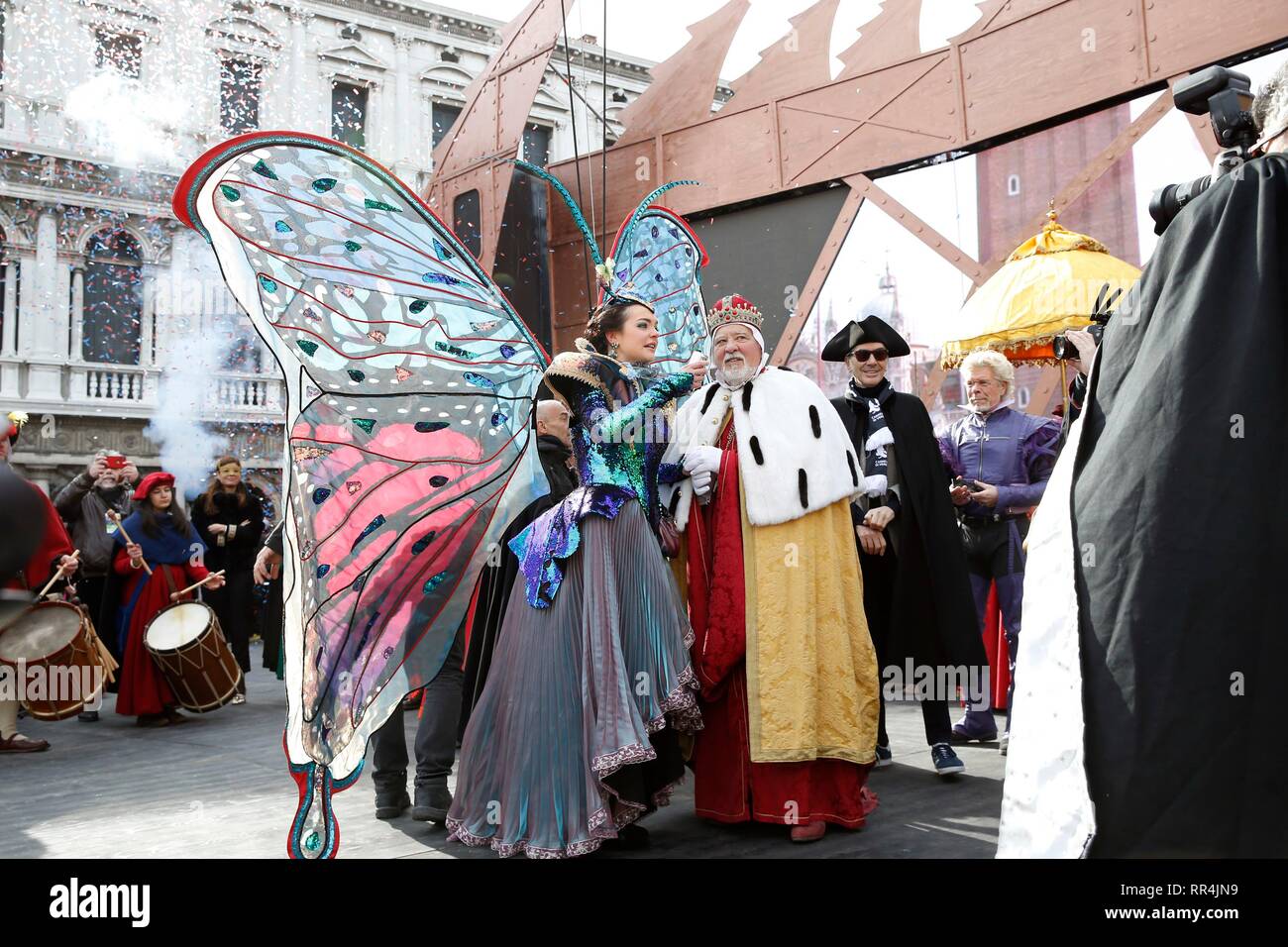 Venice, Italy. 24th February, 2019. Venezia, Italy News Venice Carnival - Angel's flight In the photo: Piazza San Marco, Angel's flight Erika Chia Credit: LaPresse/Alamy Live News Stock Photo