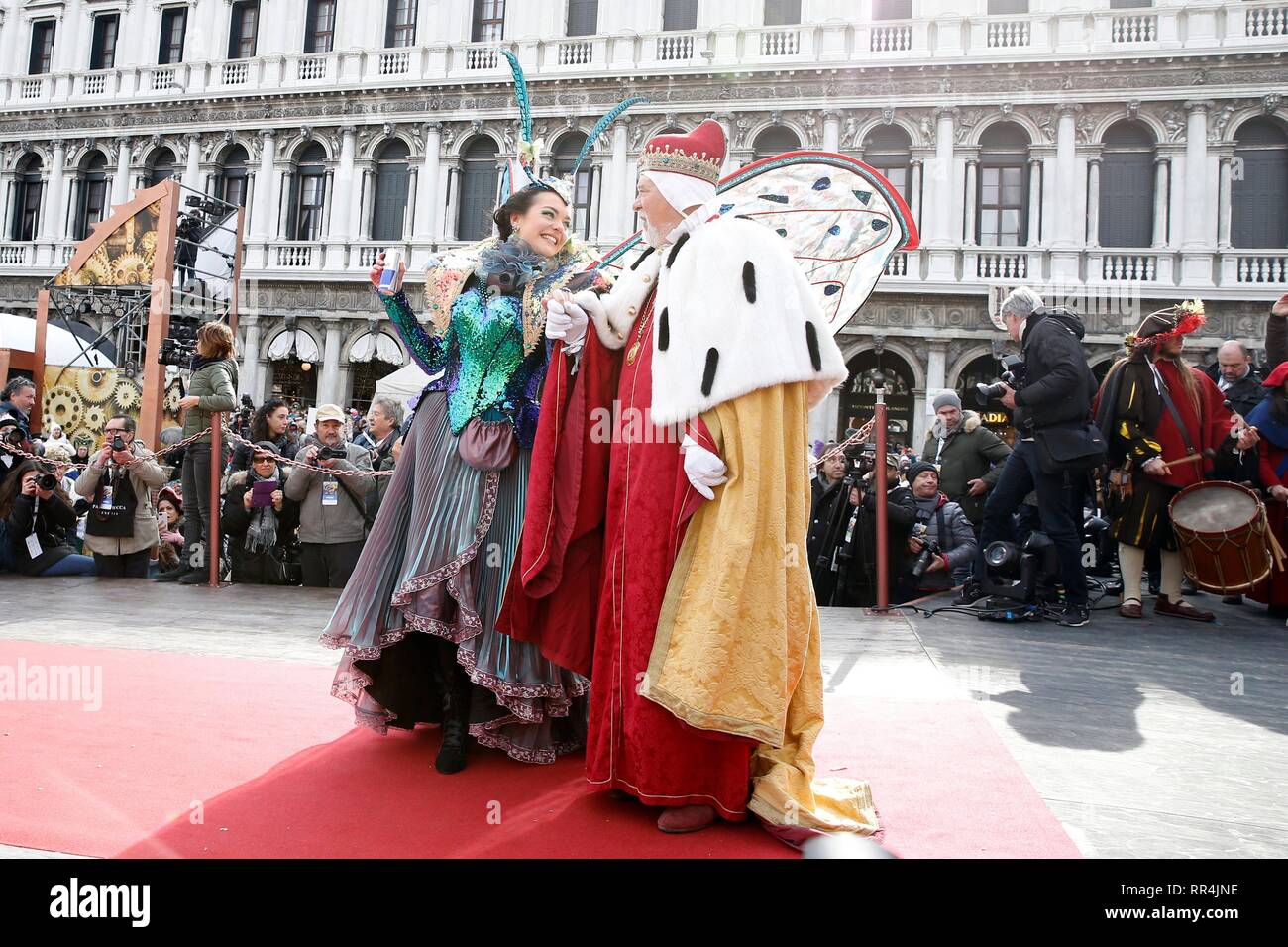 Venice, Italy. 24th February, 2019. Venezia, Italy News Venice Carnival - Angel's flight In the photo: Piazza San Marco, Angel's flight Erika Chia Credit: LaPresse/Alamy Live News Stock Photo